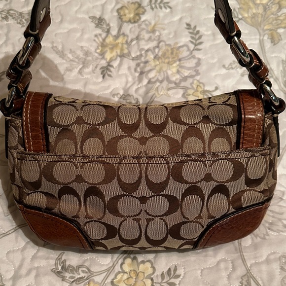 Coach Chelsea Brown and Tan Signature Shoulder Bag - Picture 9 of 16